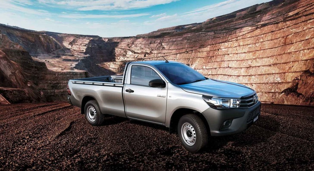 Toyota Hilux 2016 (19)