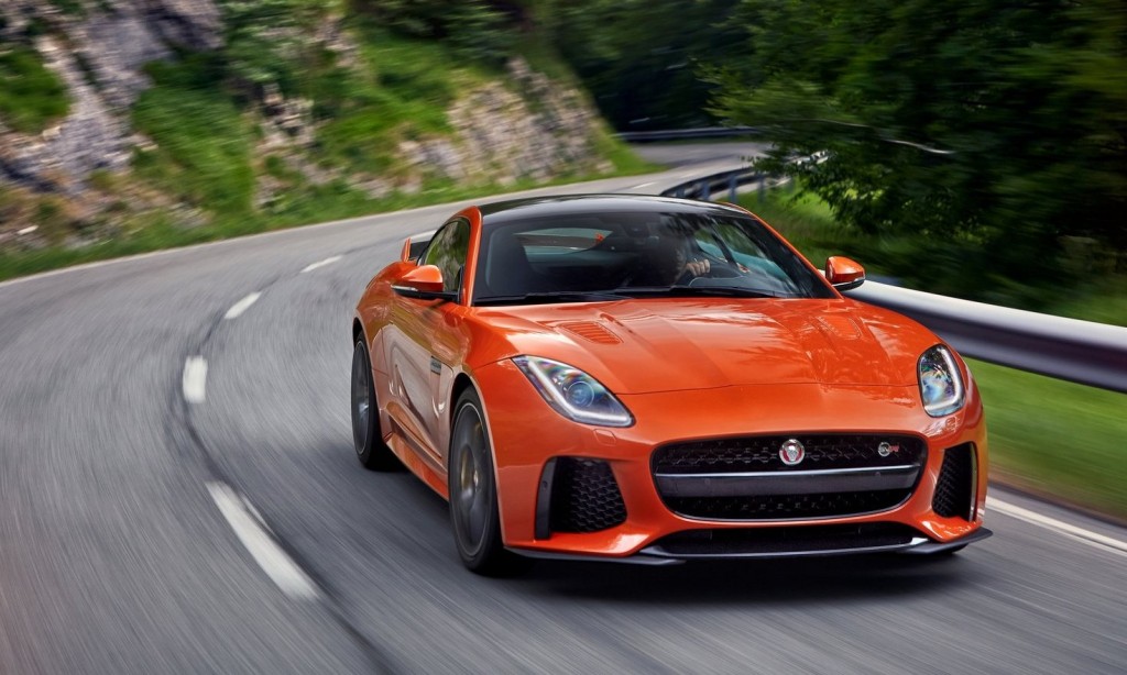 Jaguar F-Type SVR 2016