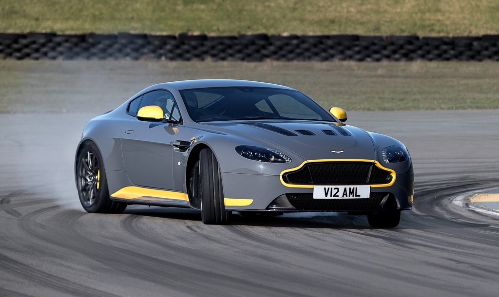 Aston Martin V12 Vantage S Aston Martin V12 Vantage S