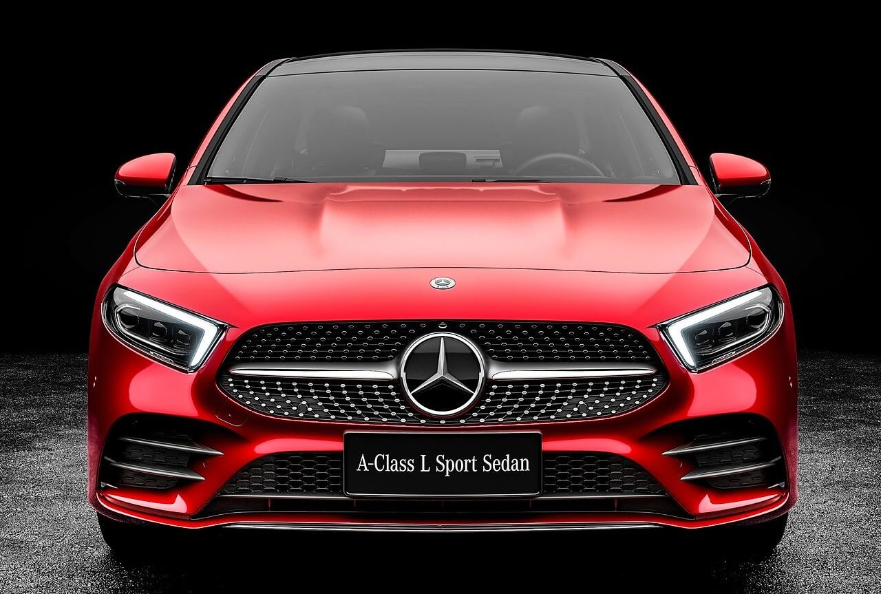 Mercedes-Benz Clase A L sedán