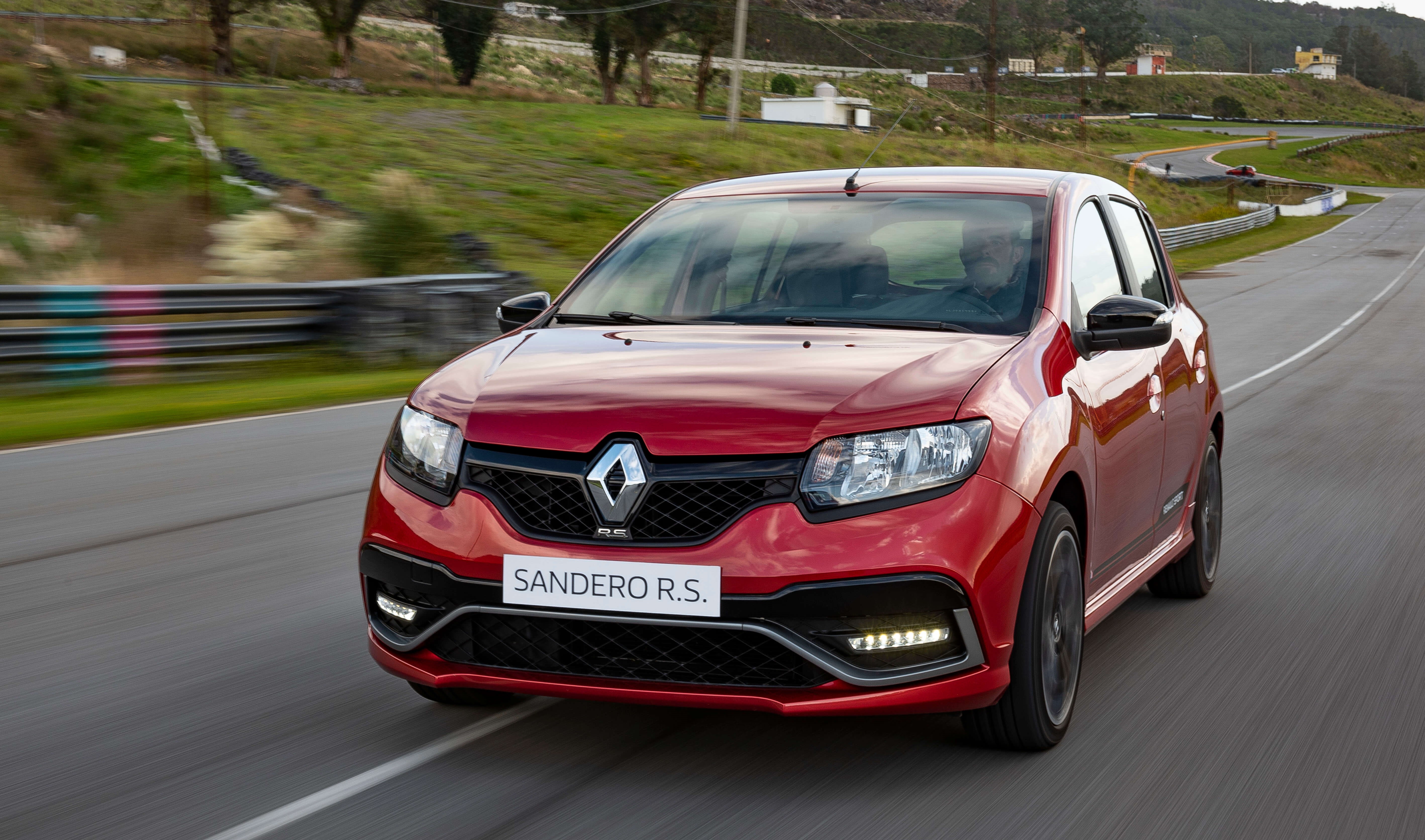 Renault Sandero RS 2 0